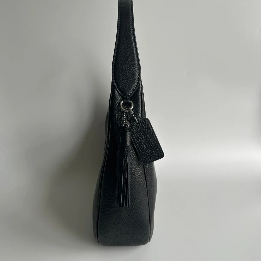 Coach Carmen Shoulder Bag Black Pebbled Leather Horse and Carriage CR151